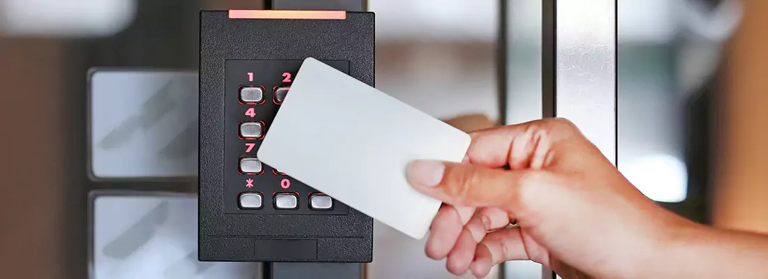 Benefits of Card Lock Readers for Properties in Land O' Lakes, FL